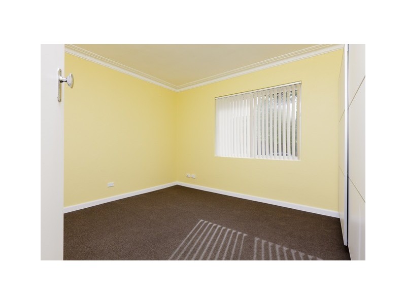 17 Crest Road, Crestwood NSW 2620