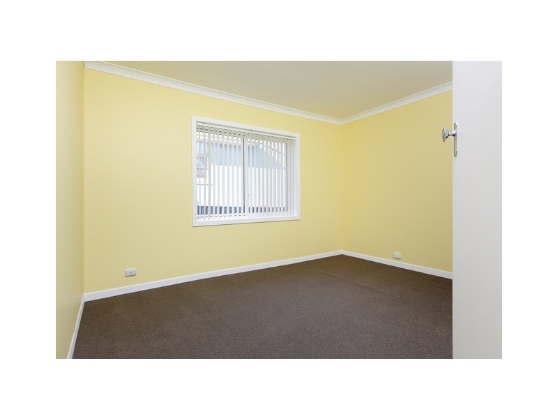 17 Crest Road, Crestwood NSW 2620