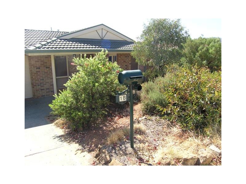 1b Lawlor Place, Gordon ACT 2906