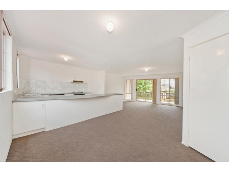 4/85 Port Jackson Circuit, Phillip ACT 2606
