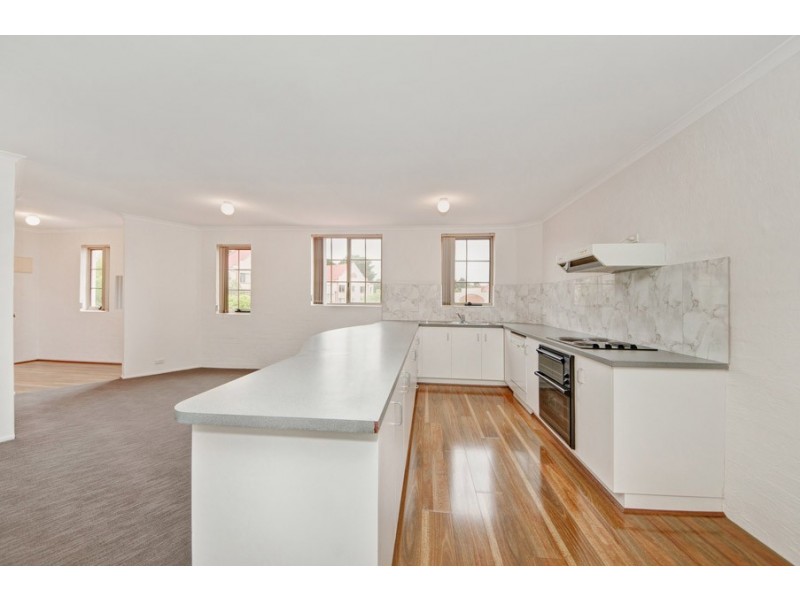 4/85 Port Jackson Circuit, Phillip ACT 2606