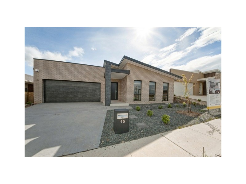 15 Macandie Street, Casey ACT 2913