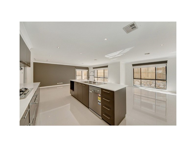 15 Macandie Street, Casey ACT 2913