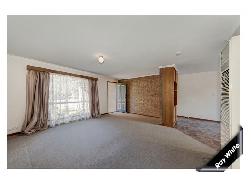 84 Jim Pike Avenue, Gordon ACT 2906