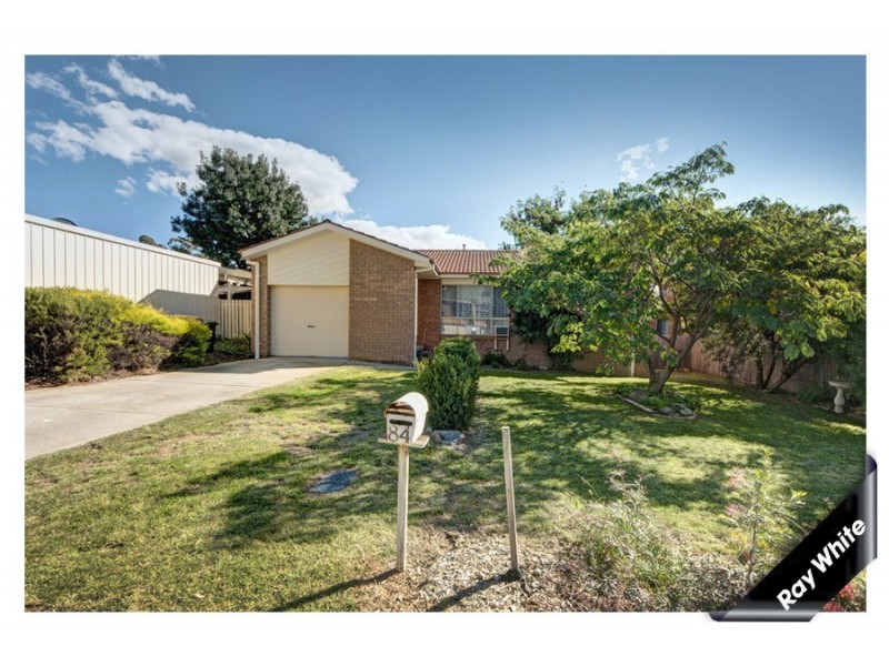 84 Jim Pike Avenue, Gordon ACT 2906