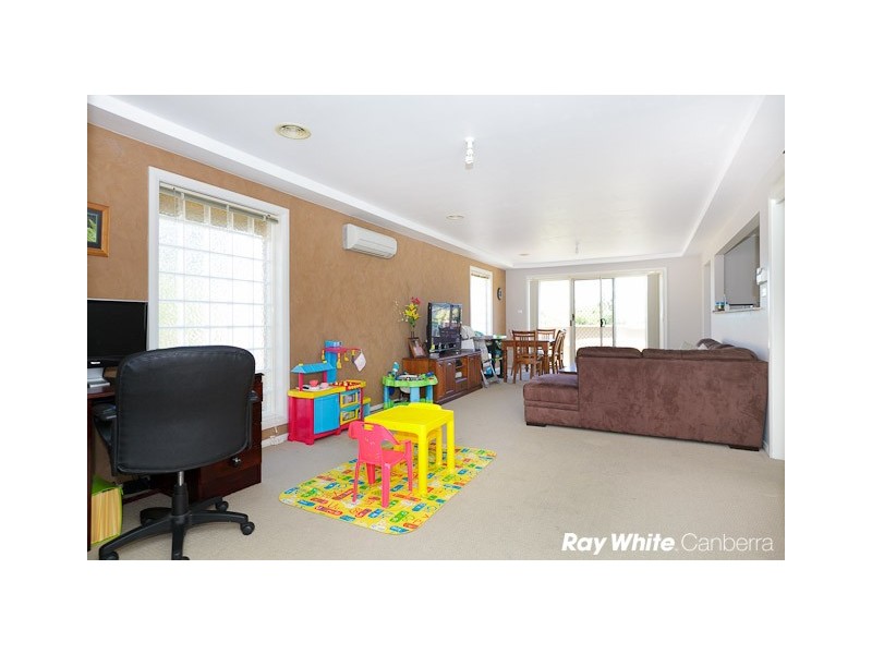 10/6 Kettlewell Crescent, Banks ACT 2906