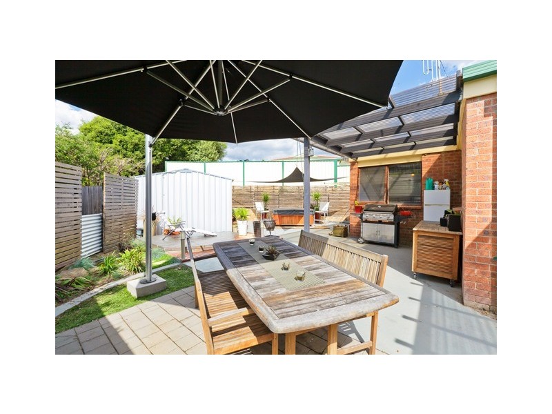 18 Menzies Court, Banks ACT 2906