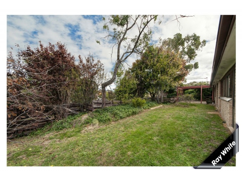 5 Annear Place, Fadden ACT 2904