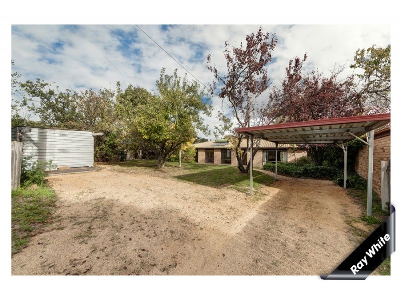 5 Annear Place, Fadden ACT 2904