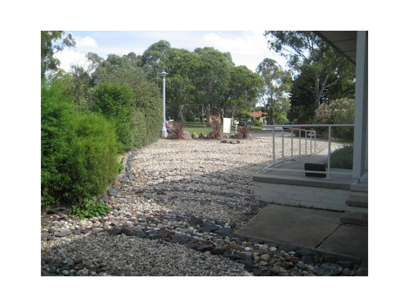 10 Aurora Close, Mawson ACT 2607