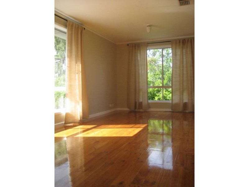 10 Aurora Close, Mawson ACT 2607