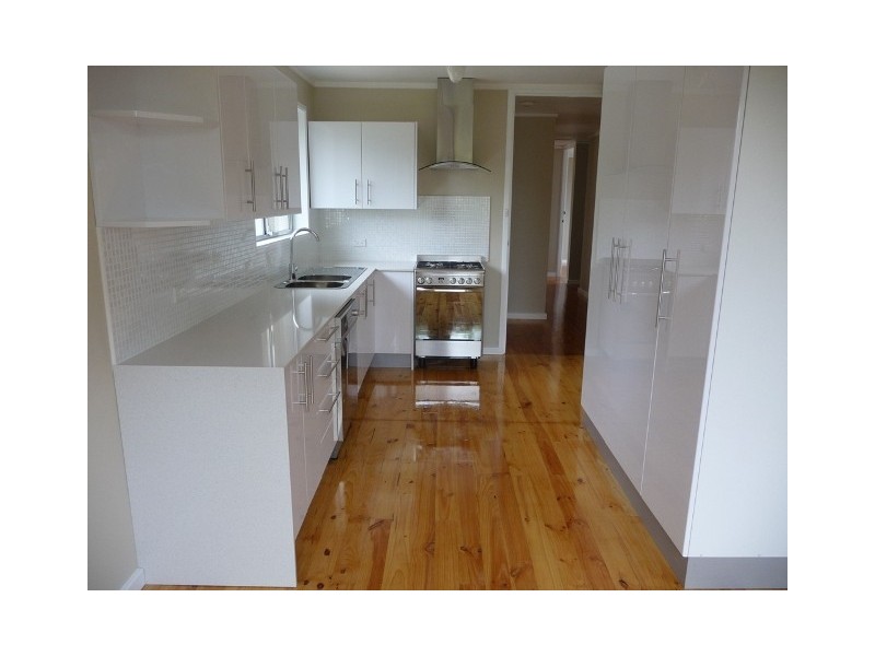 10 Aurora Close, Mawson ACT 2607