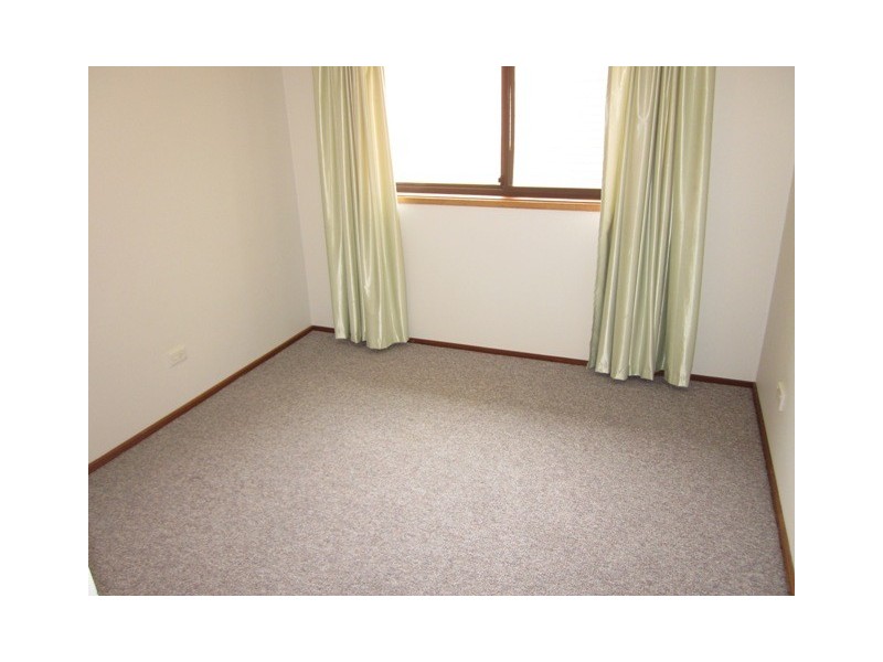 166 Lawrence Wackett Crescent, Theodore ACT 2905