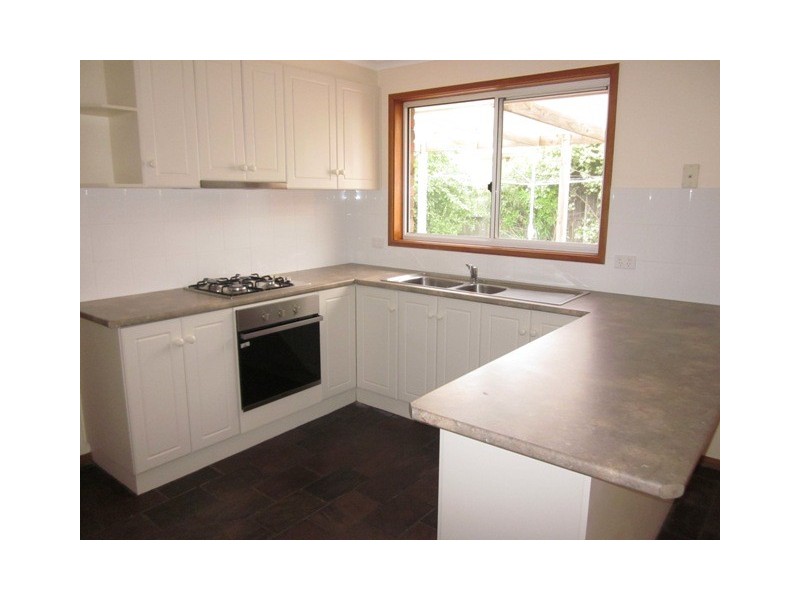 31 Lewis Luxton Avenue, Gordon ACT 2906