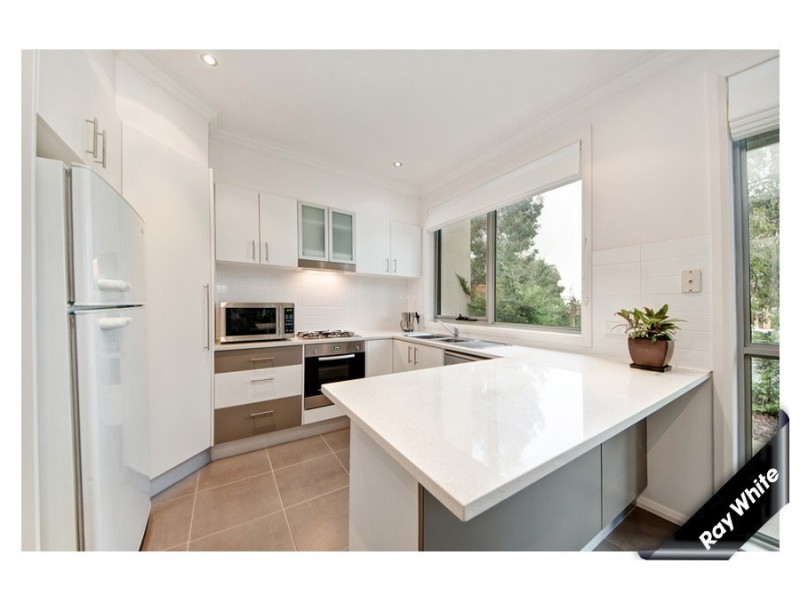 1/6 Webber Crescent, Calwell ACT 2905