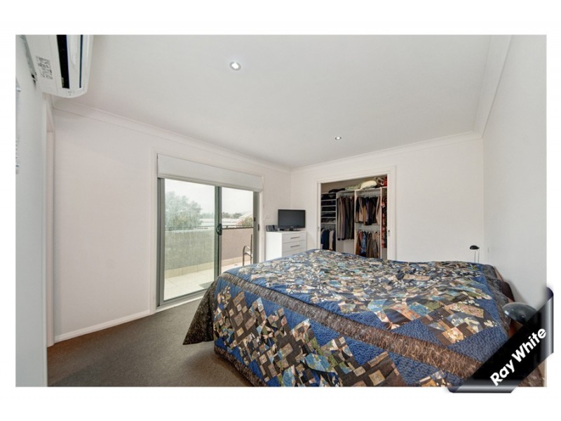 1/6 Webber Crescent, Calwell ACT 2905