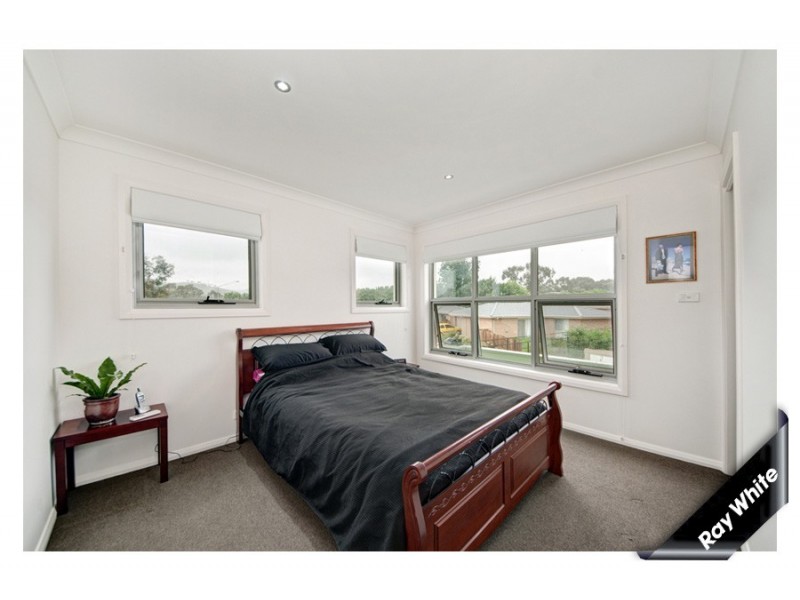 1/6 Webber Crescent, Calwell ACT 2905