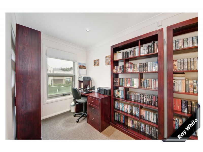 1/6 Webber Crescent, Calwell ACT 2905