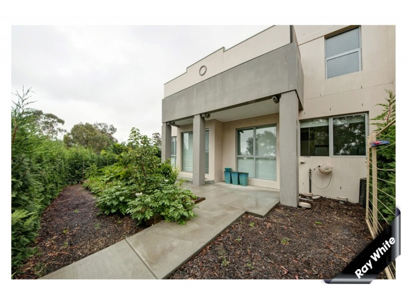 1/6 Webber Crescent, Calwell ACT 2905