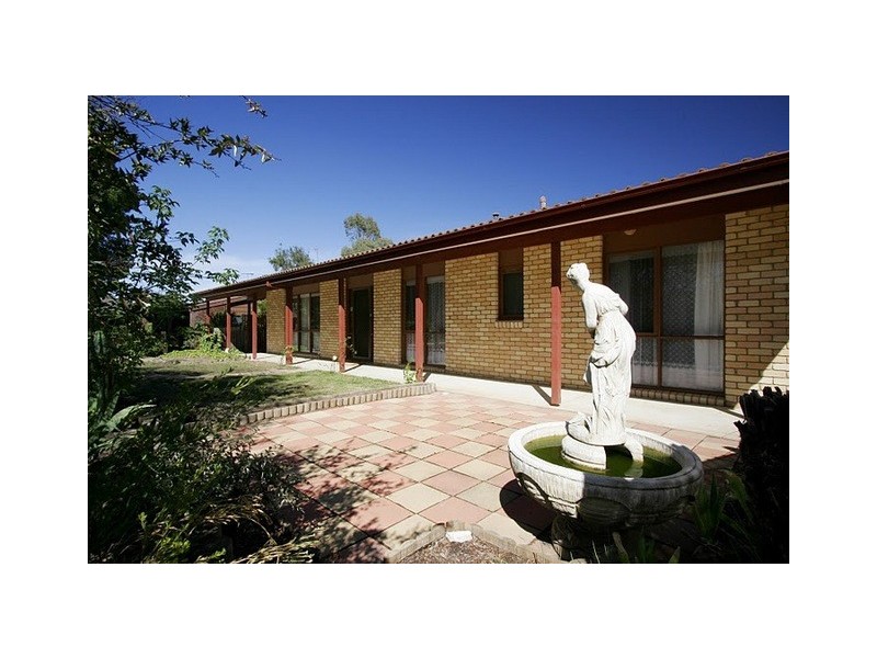 5 Mackey Place, Gowrie ACT 2904