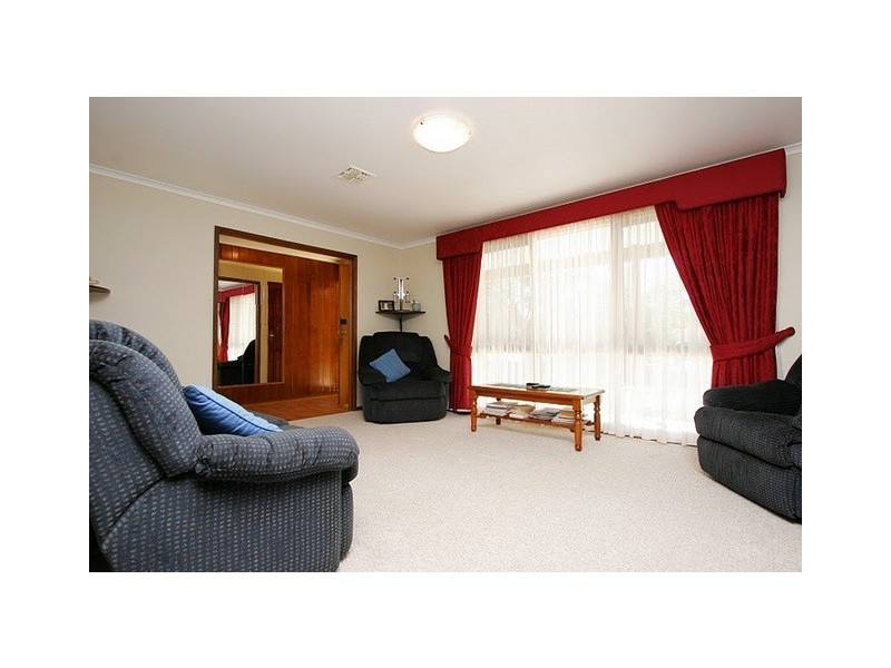 5 Mackey Place, Gowrie ACT 2904