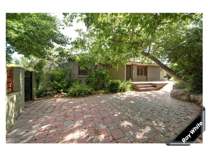 13 Mayne Street, Chifley ACT 2606