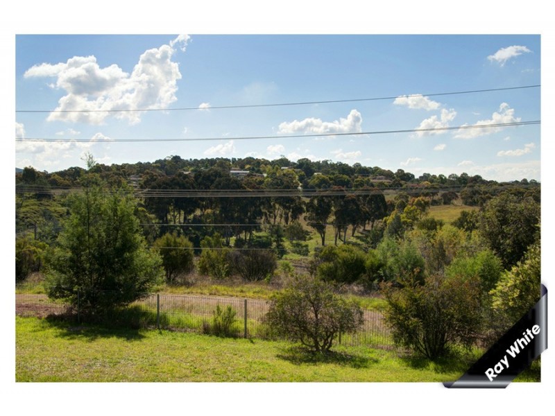 77 Denny Street, Latham ACT 2615