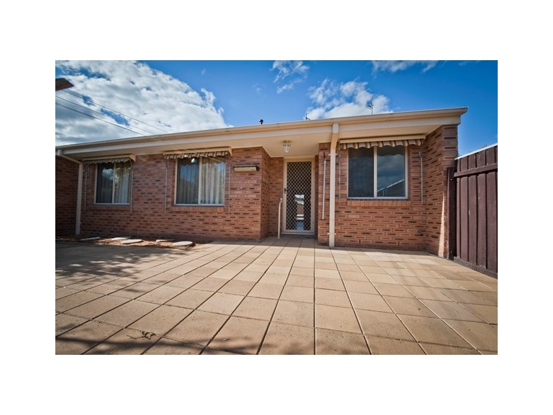 5/7 Nernst Place, Banks ACT 2906