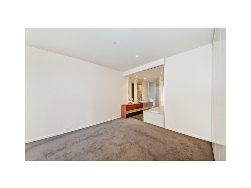 509/21 Marcus Clarke Street, City ACT 2601