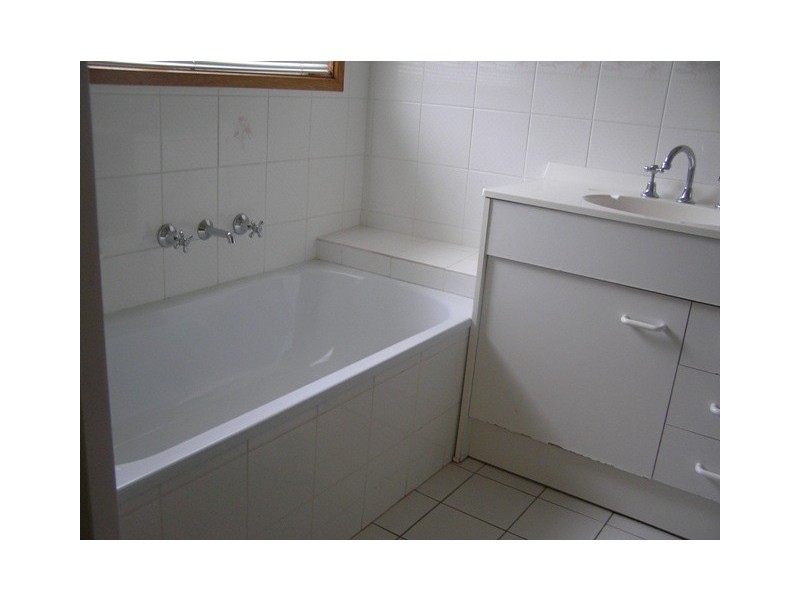 4/17 Delprat Circuit, Monash ACT 2904