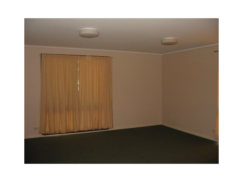 221a Namatjira Drive, Fisher ACT 2611