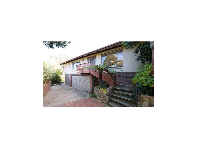 15 Tompson Street, Garran ACT 2605