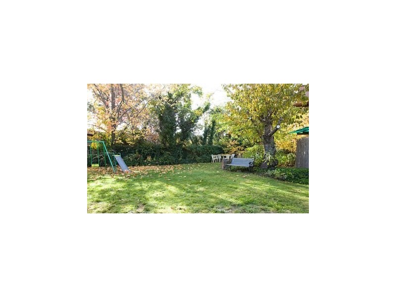 15 Tompson Street, Garran ACT 2605