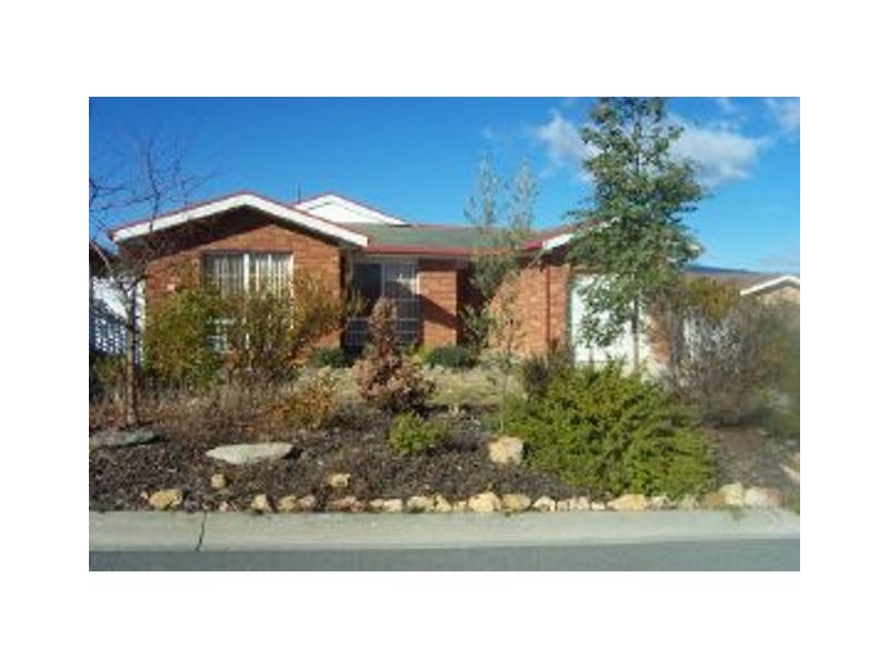 9 Whitford Place, Conder ACT 2906