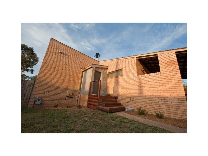 14 Garrad Court, Charnwood ACT 2615