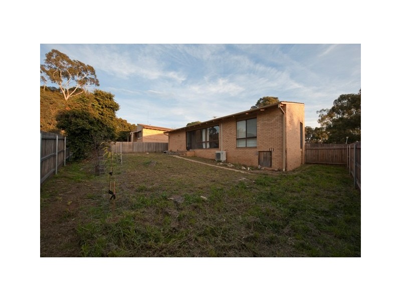 14 Garrad Court, Charnwood ACT 2615