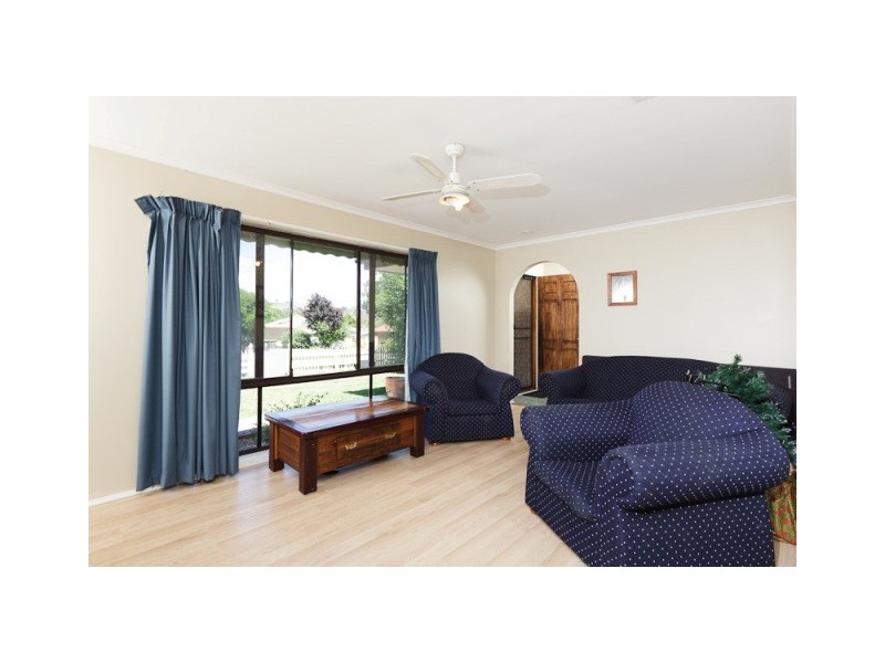 4 Bartels Place, Banks ACT 2906
