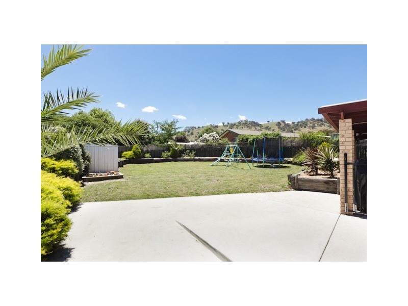 4 Bartels Place, Banks ACT 2906