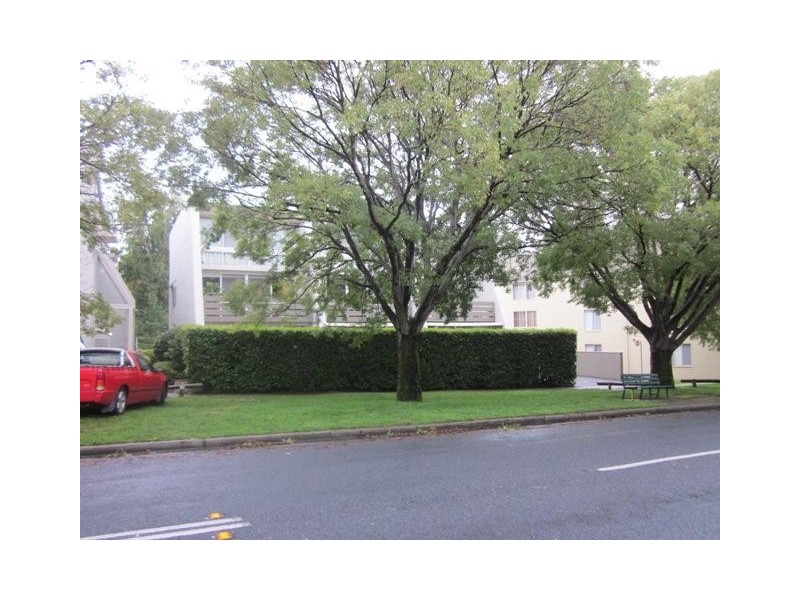 4/5 Howitt Street, Kingston ACT 2604