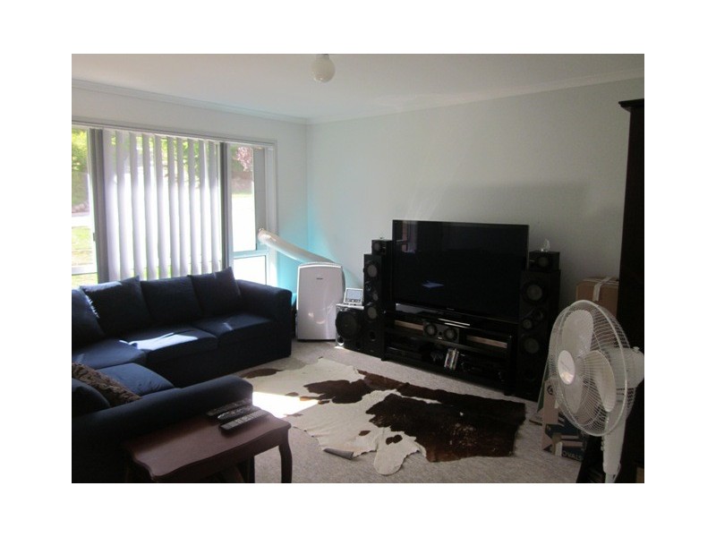 6 Eaglemont Retreat, Conder ACT 2906