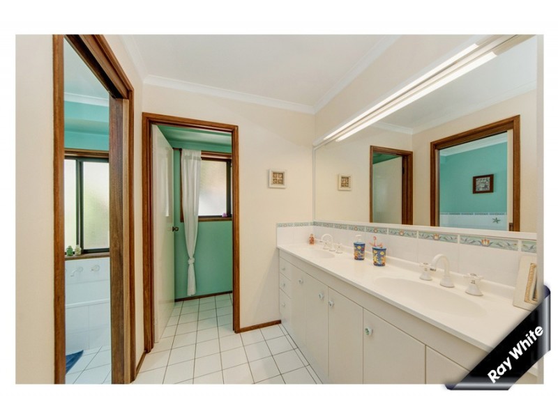 30 Couchman Crescent, Chisholm ACT 2905