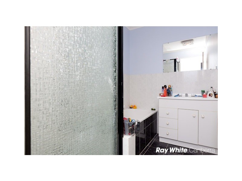 10 Whitford Place, Conder ACT 2906