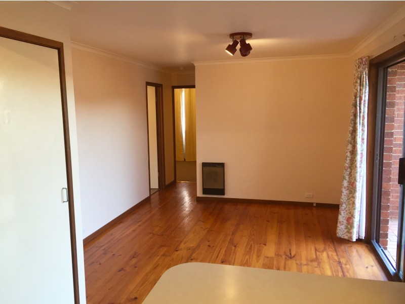 12 Veale Street, Monash ACT 2904