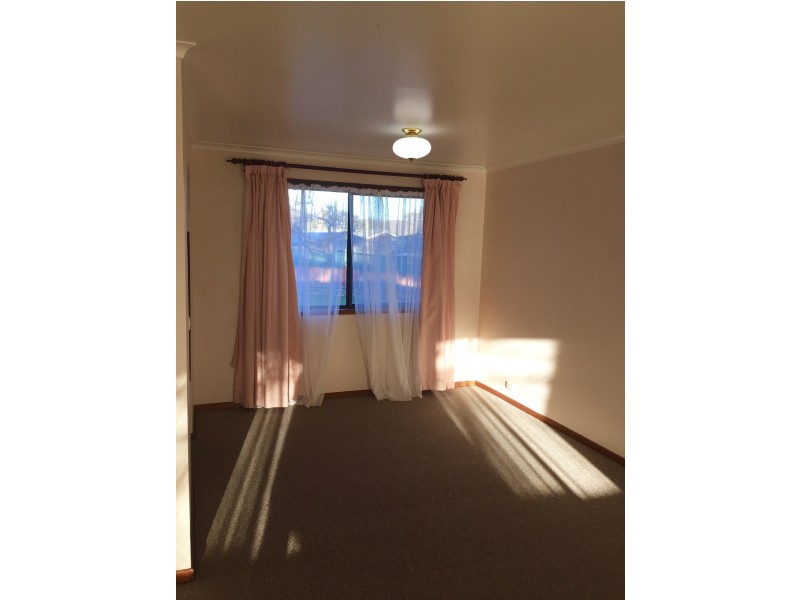 12 Veale Street, Monash ACT 2904