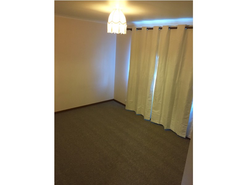 12 Veale Street, Monash ACT 2904