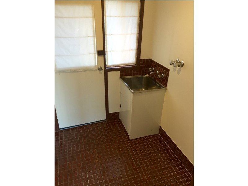 12 Veale Street, Monash ACT 2904