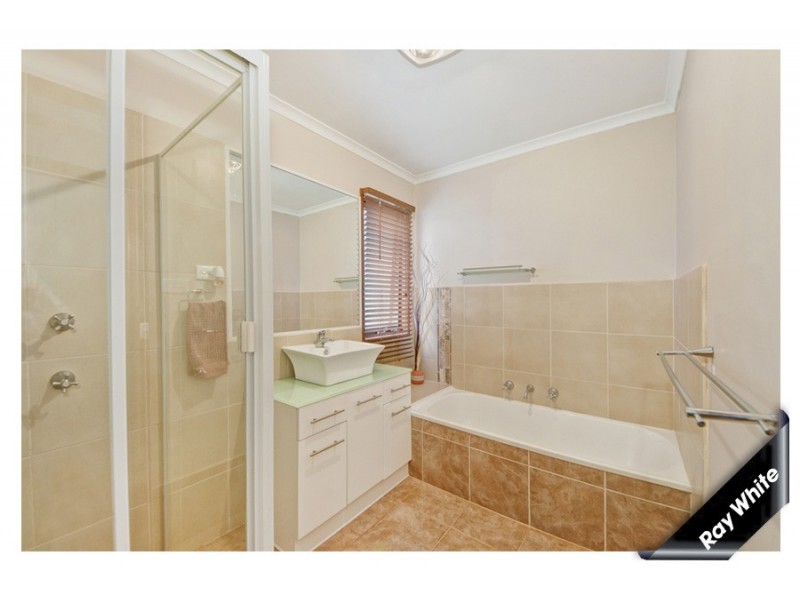 17 Roope Close, Calwell ACT 2905