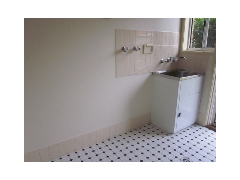 2/7 John Young Crescent, Greenway ACT 2900