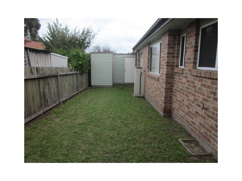 2/7 John Young Crescent, Greenway ACT 2900