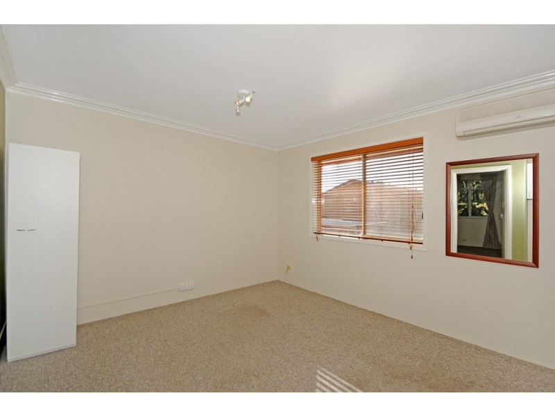 16/22 Mowatt Street, Queanbeyan East NSW 2620